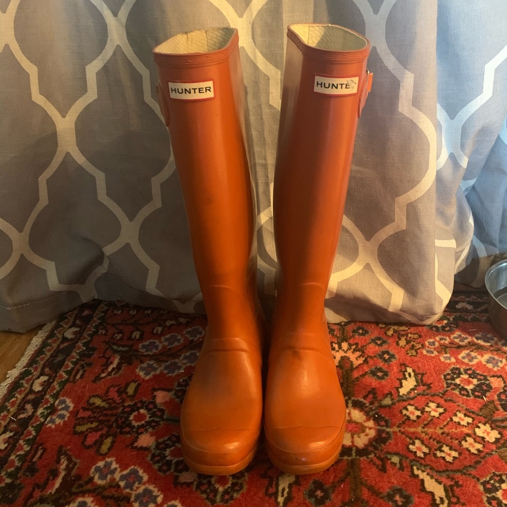 Hunter rain boots in orange